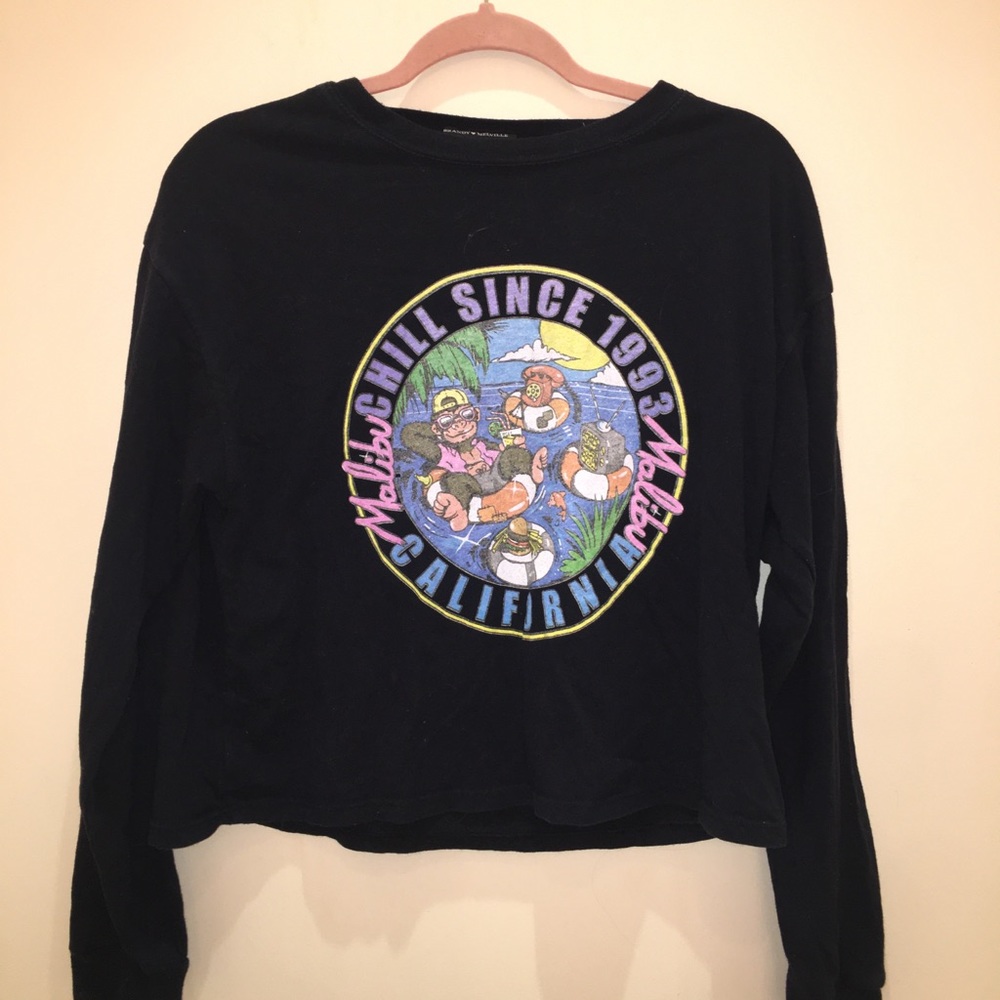 Brandy Melville Top + 2 surprises